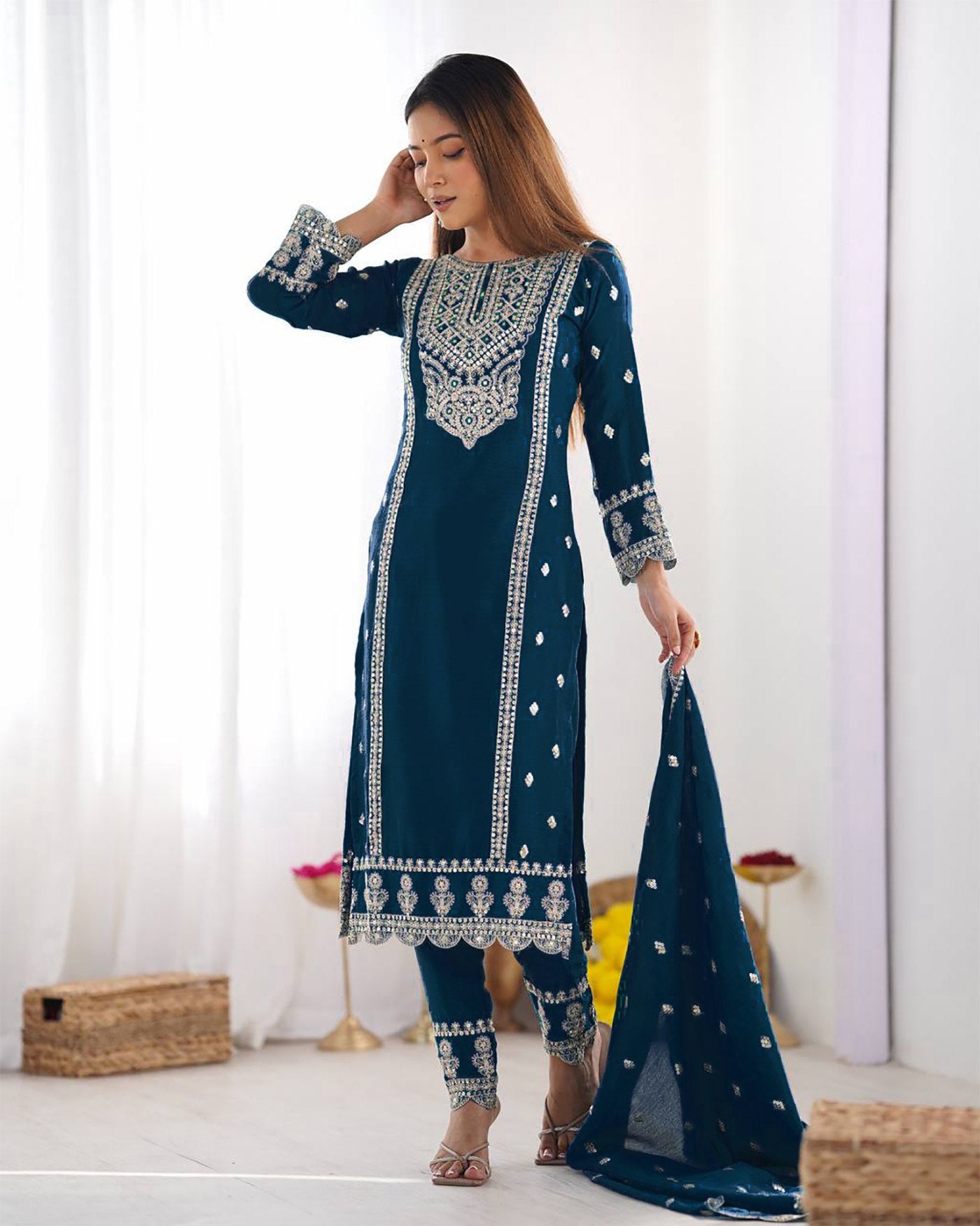 Ladu Kurta Set