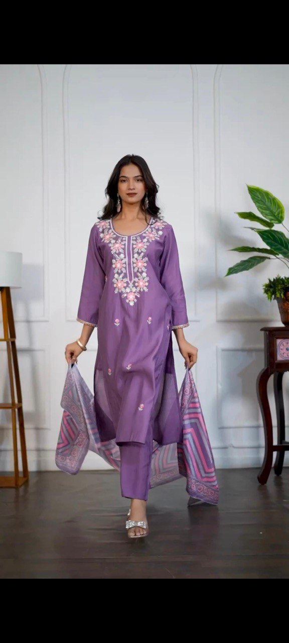 The Floral Taara Suit